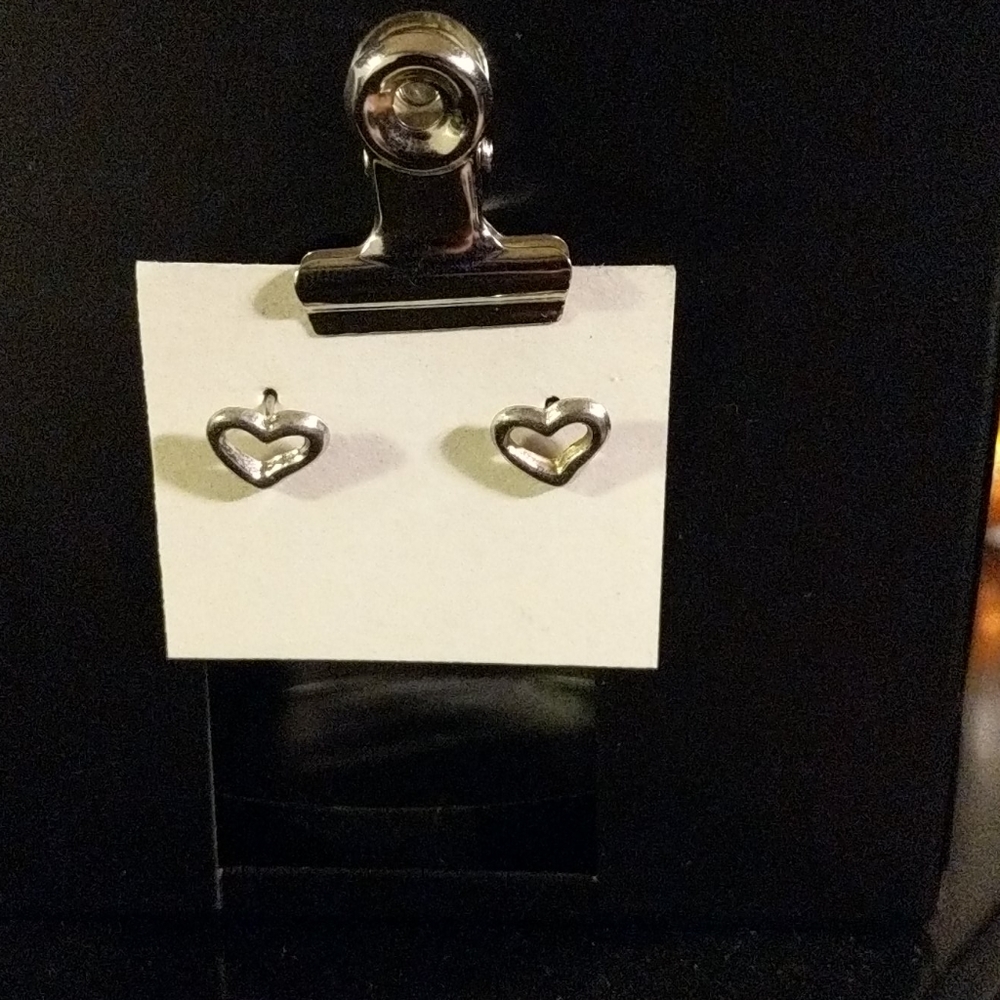 Vintage Y2K 90s heart earrings